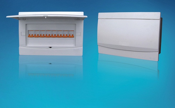 重慶配電箱"安標(biāo)準(zhǔn)來,有利于社會(huì)發(fā)展"